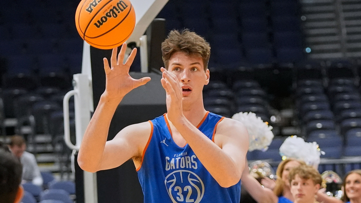 Florida's towering center Olivier Rioux makes a major decision about ...