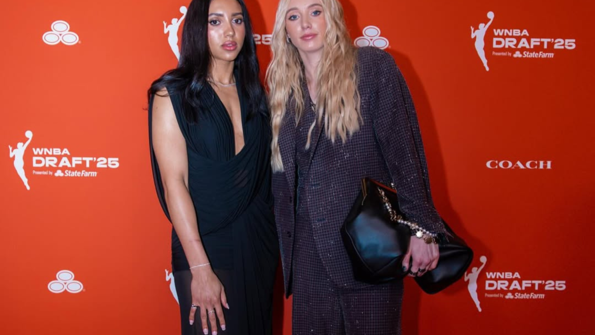 Paige Bueckers comes out and confirms her relationship with Azzi Fudd ...