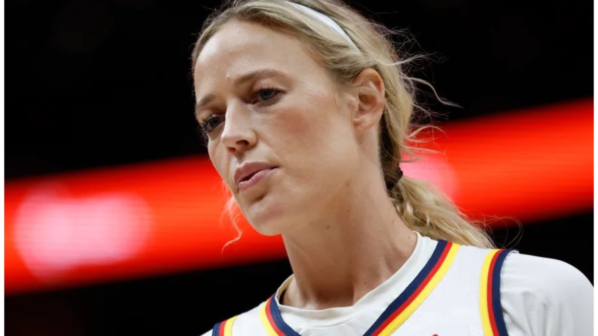 Sophie Cunningham's emotional message after Fever's first playoff win against the Aces | MARCA