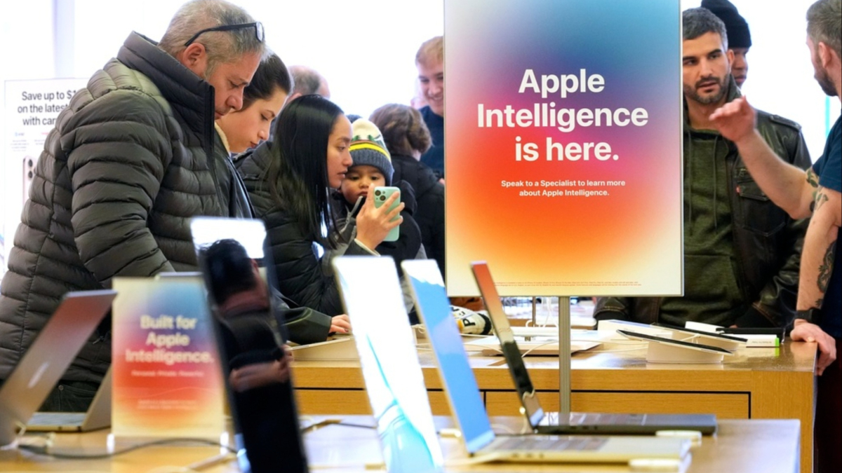 Apple shuts down its newest AI model for spreading fake news: What did ...
