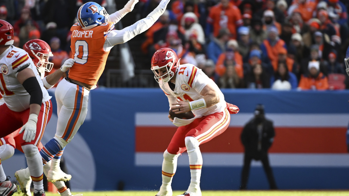 Broncos thrash Chiefs' reserves and make Playoffs for first time since ...