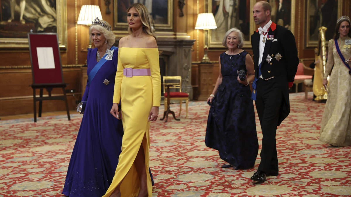 who designed melania's yellow dress Melania Trump Wears Yellow J.Mendel Gown to State Dinner in England