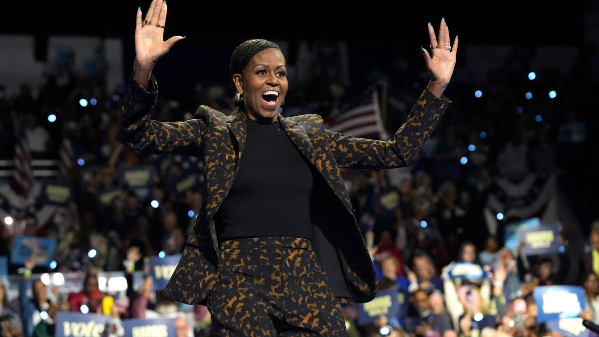 Michelle Obama “encourages” Simone Biles to compete in the 2028 Olympic Games, and Jonathan Owen's wife reacts
