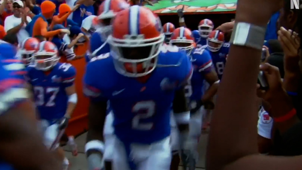 Horrific injury: CFB player breaks arm, takes kick to head trying to stop touchdown