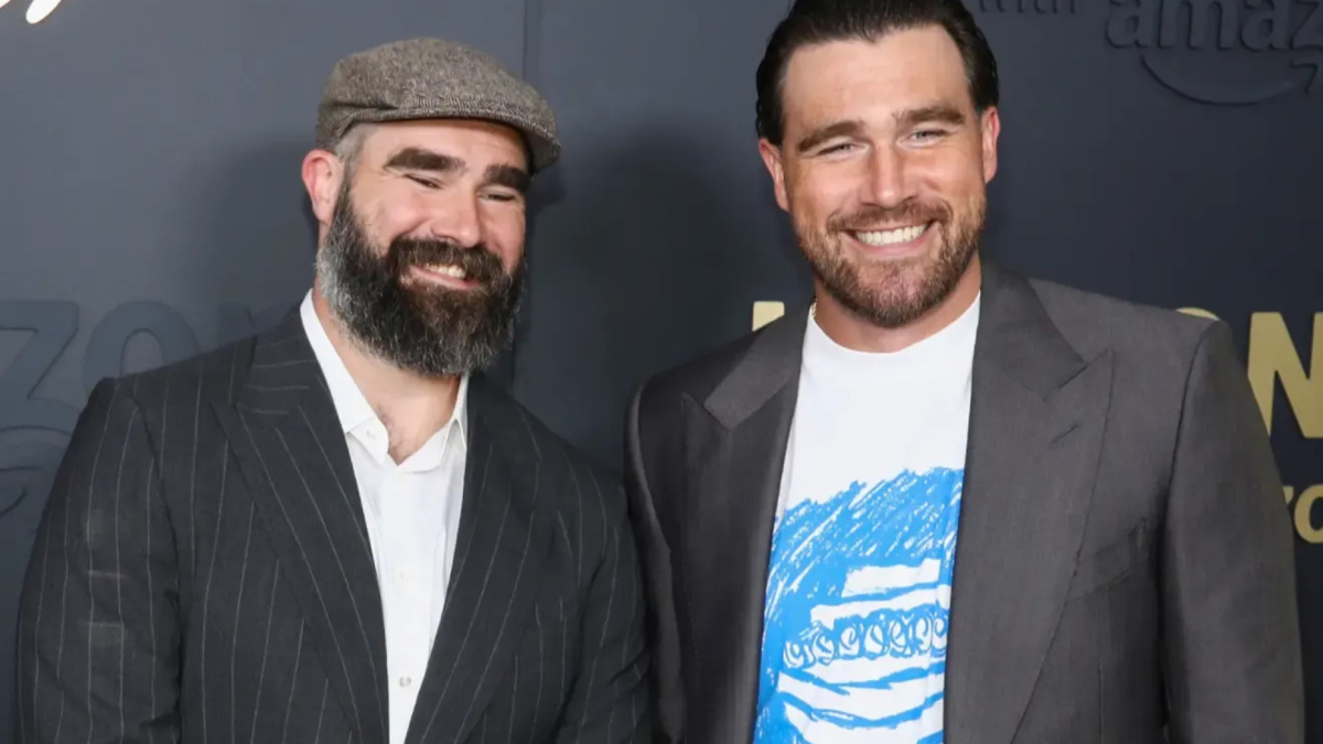 Jason and Travis Kelce hilariously handle the tension with J.J. Watt over the NFL's international games | MARCA