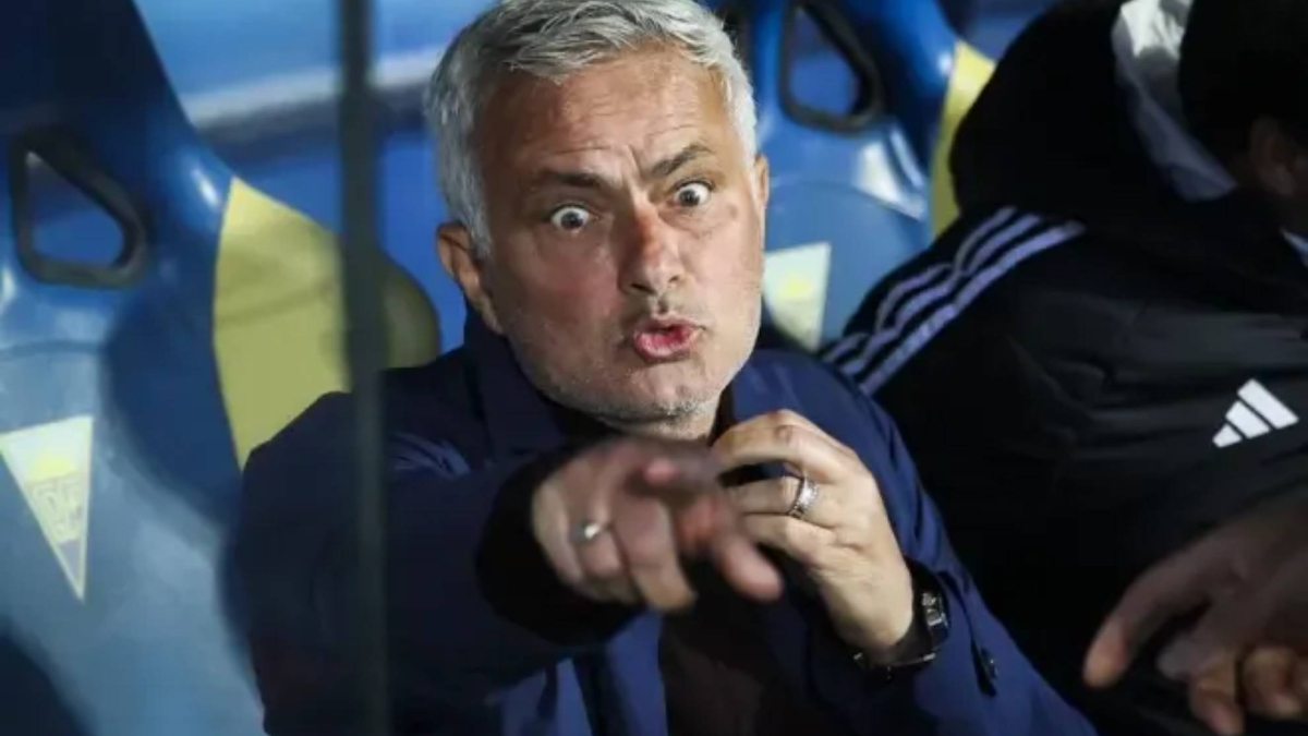 A cláusula de 10 dias de José Mourinho