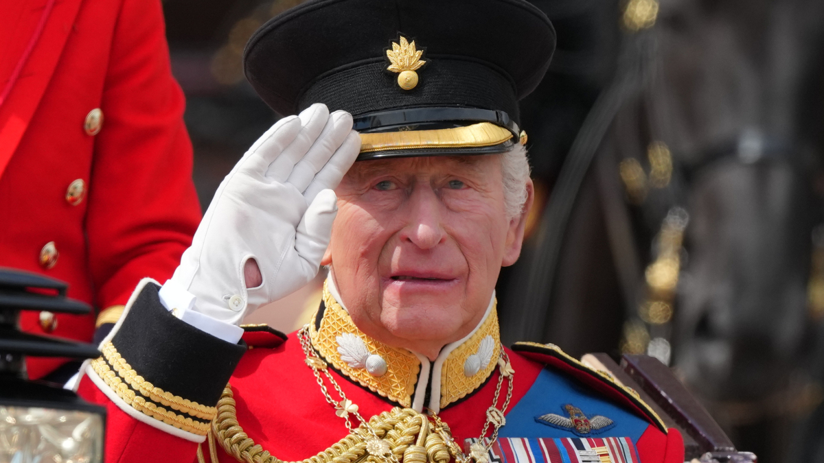 King Charles mocks Scotland: Offers World Cup condolences, tells 'Tartan Army' to cheer for England | MARCA