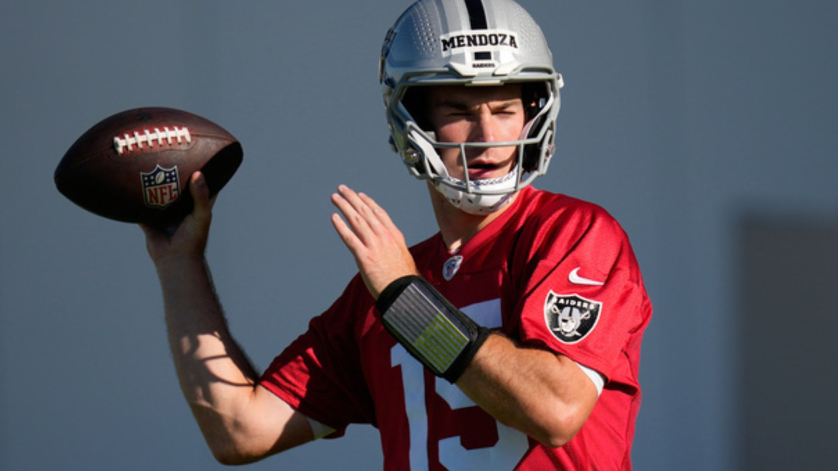 Fernando Mendoza takes a page out of Patrick Mahomes' playbook to start his Raiders career