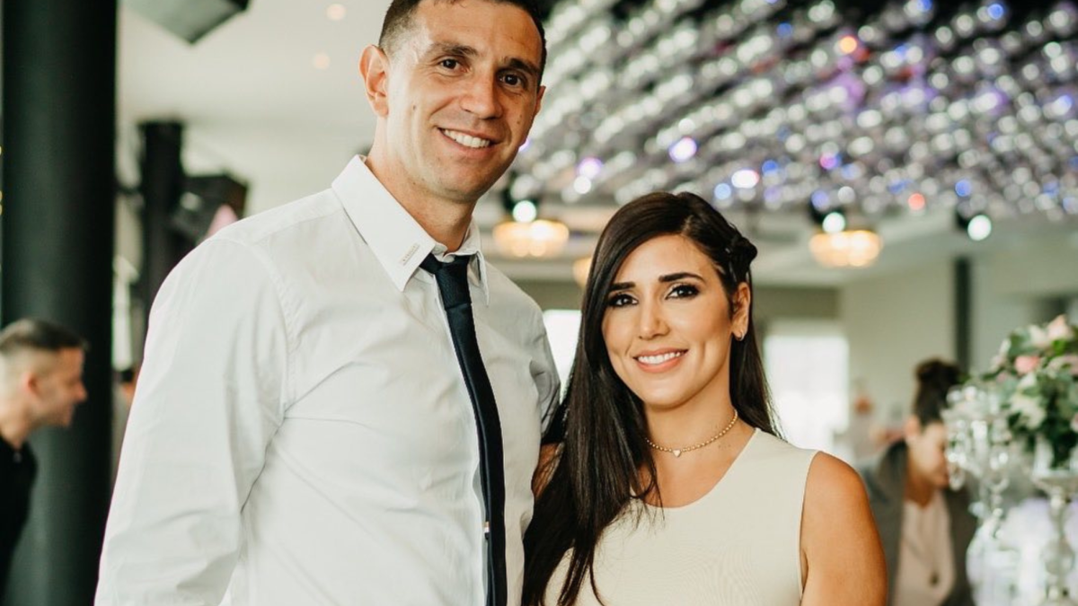Mandinha Martínez Drops Shocking Truth on Dibu's Secret World Cup Injury Nightmare