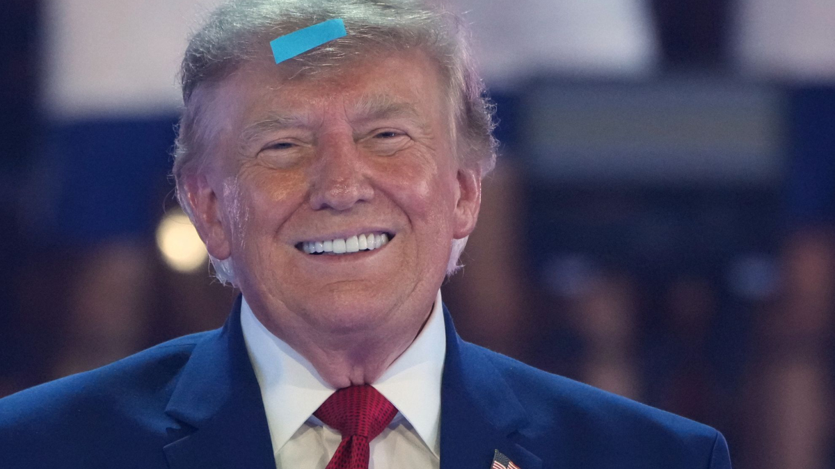 Donald Trump leaves door open to extraordinary move ahead of the 2026 midterm elections