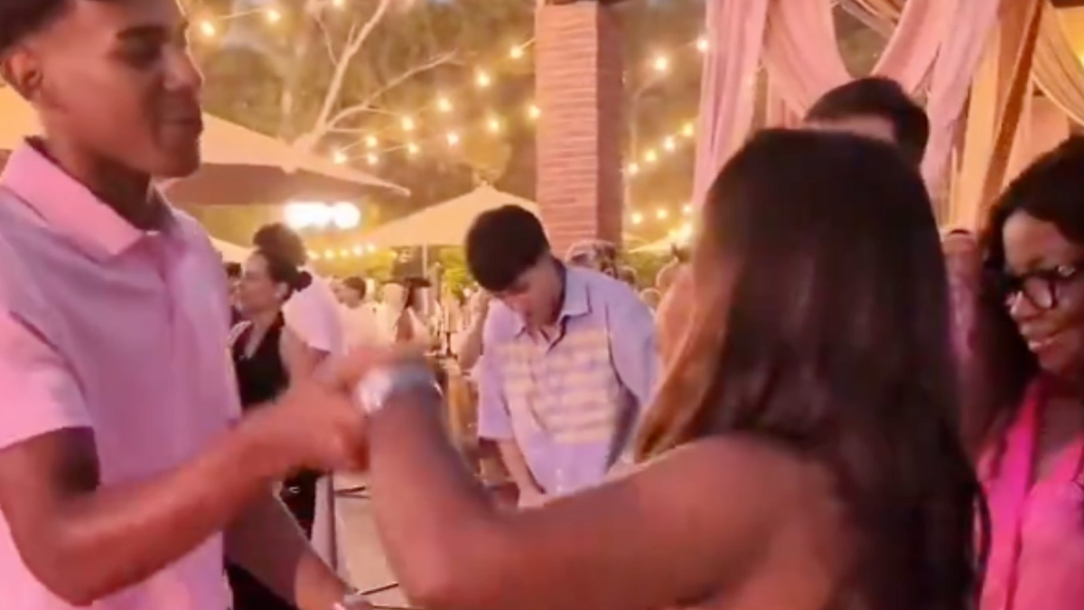 Lamine Yamal’s mother turns heads dancing with her son at his 19th birthday party