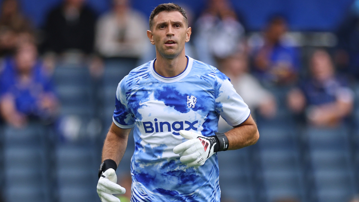 Chelsea Sign Emiliano ‘Dibu’ Martínez on Three-Year Deal
