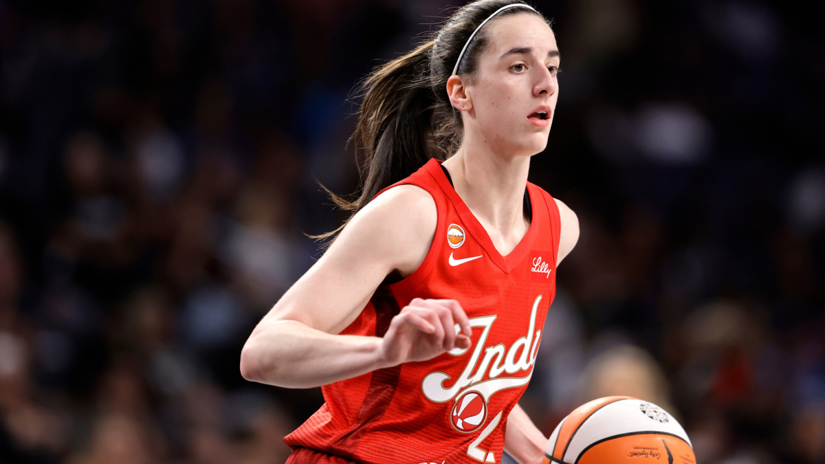 Indiana Fever players address fan criticism over playing with Caitlin Clark