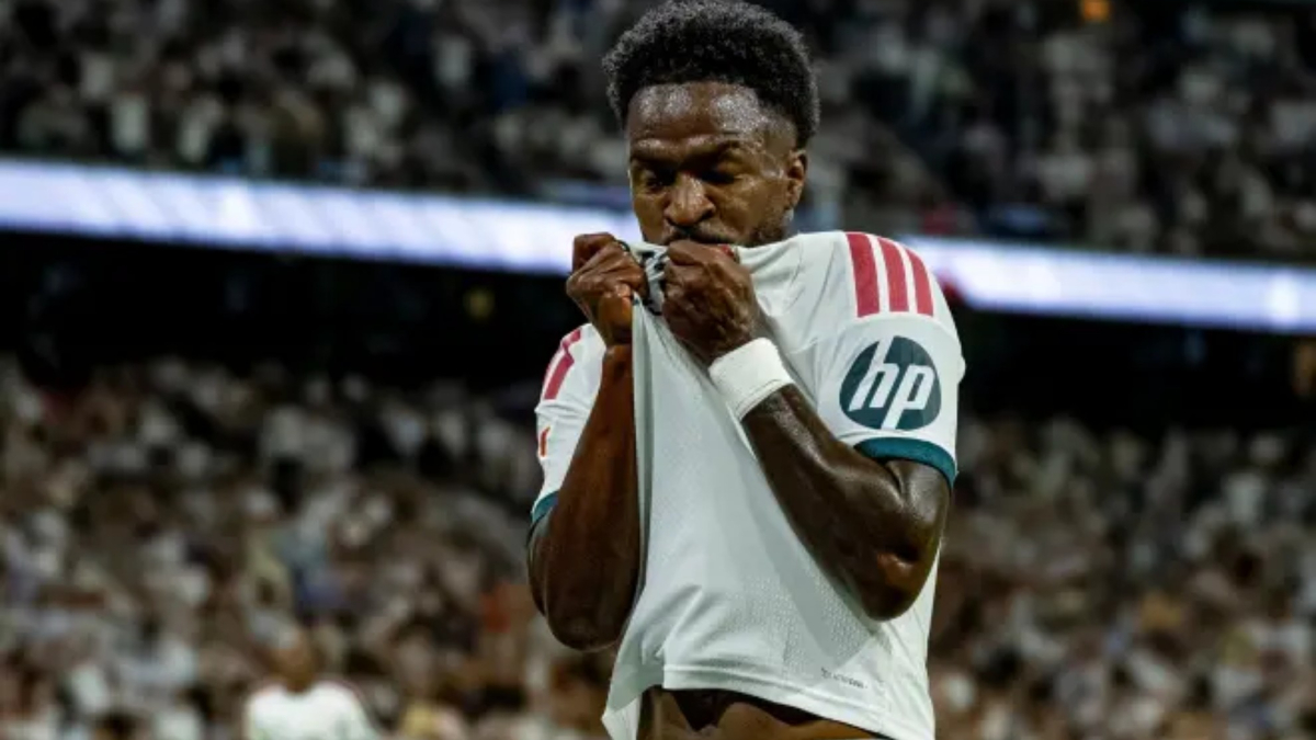 Vinicius Júnior apologizes after red card in Real Madrid win