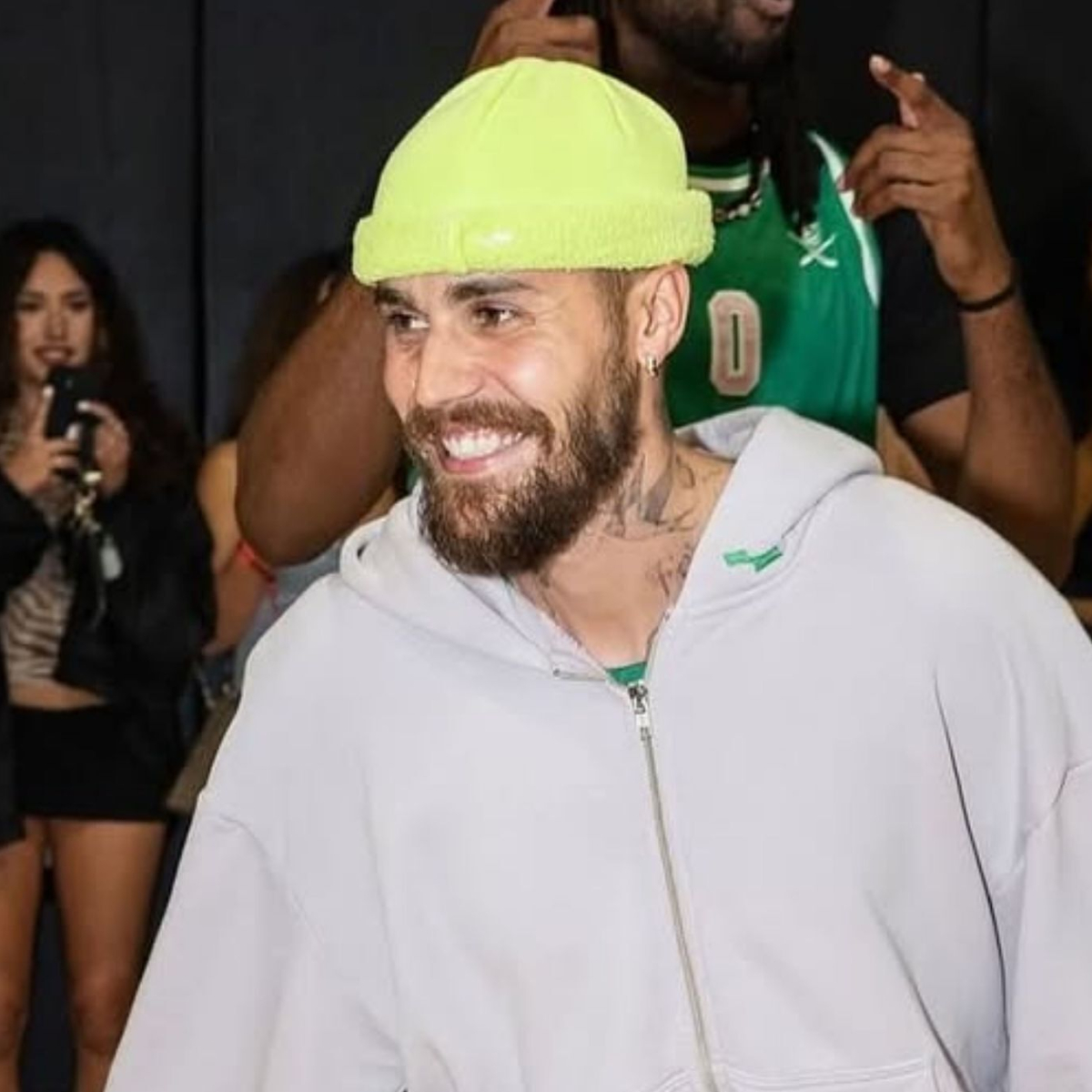 Justin Bieber turns an ordinary day on the road into something