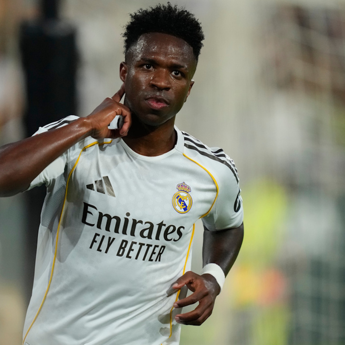 A BENCAO, VINICIUS ヴィニシウス・ヂ・モラエス 20CDBOX Vinicius is in GOAT mode: His numbers earn him a seat at the table
