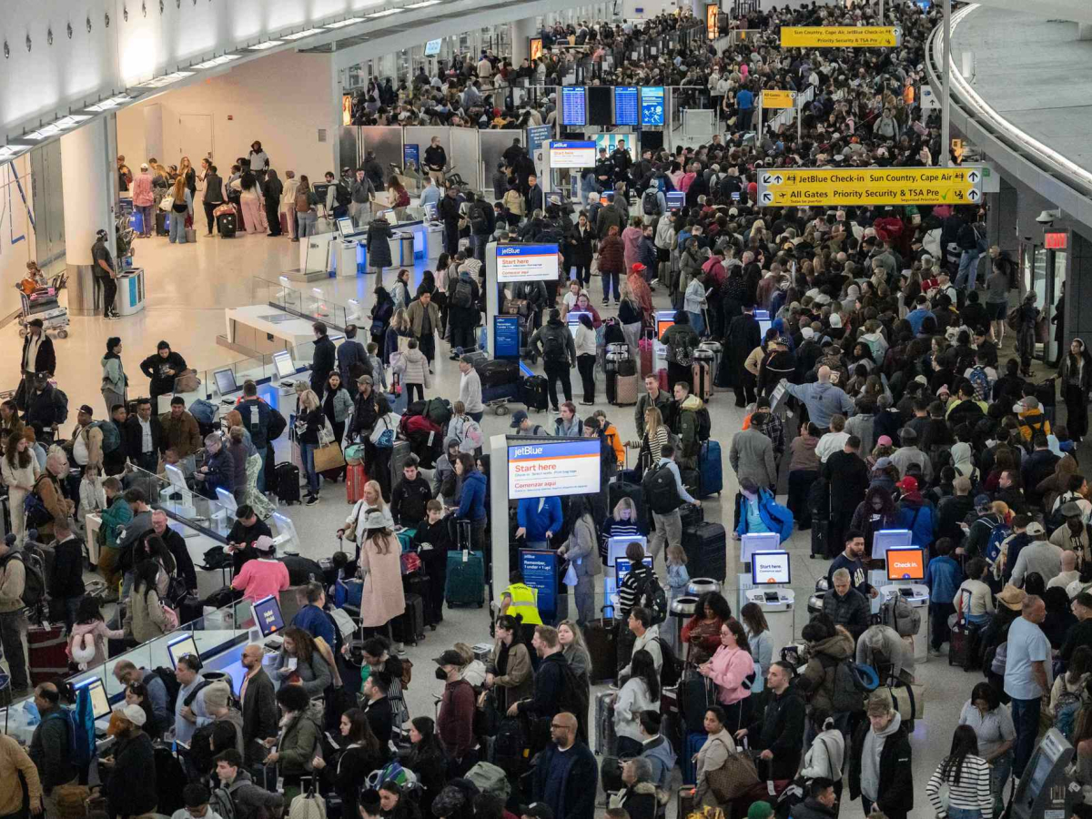 Chaos breaks out at U.S. airports less than 100 days before the start of the 2026 World Cup | MARCA