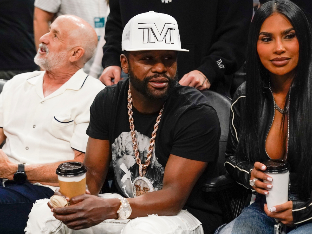 No more overseas flights for 'money'? Floyd Mayweather faces