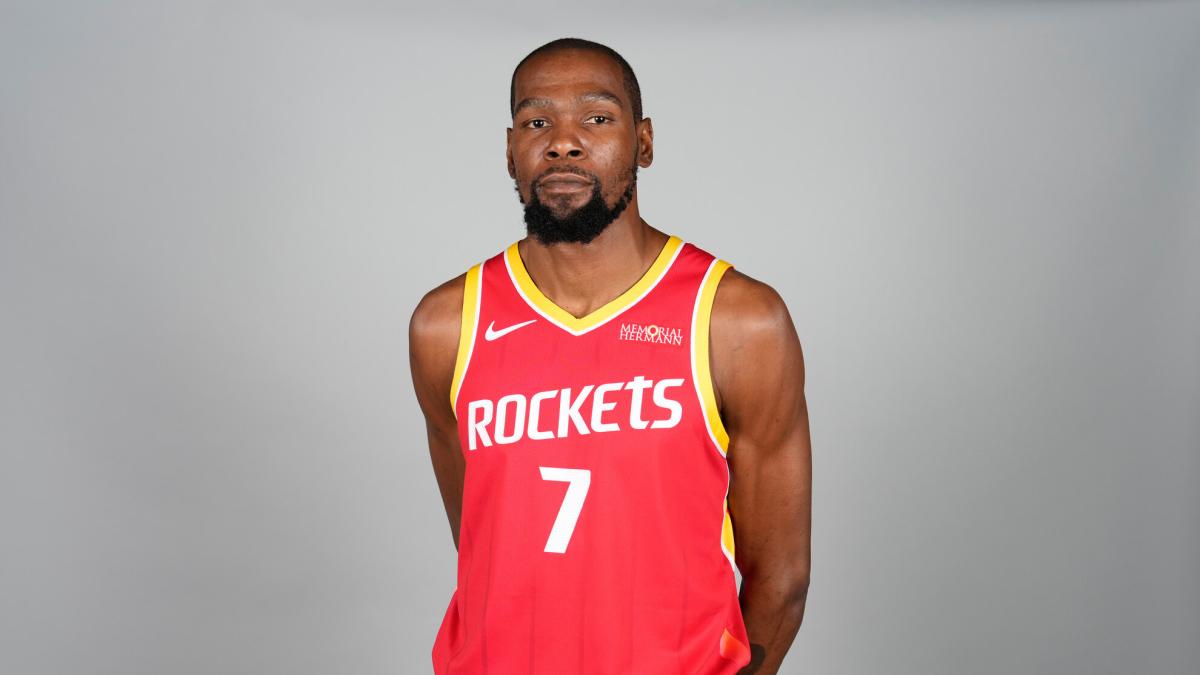 Kevin Durant defends ‘flourishing’ WNBA, dismisses trans eligibility drama as outside noise