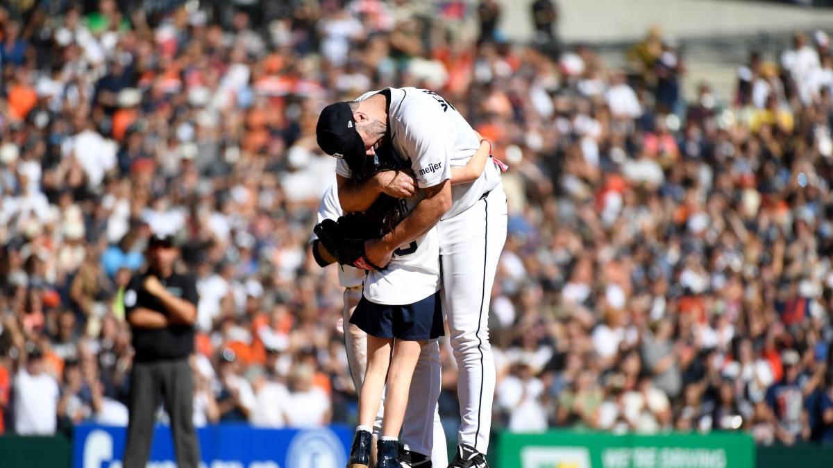 Tears at Comerica: Verlander’s final pitch gives way to heartwarming mound moment with daughter
