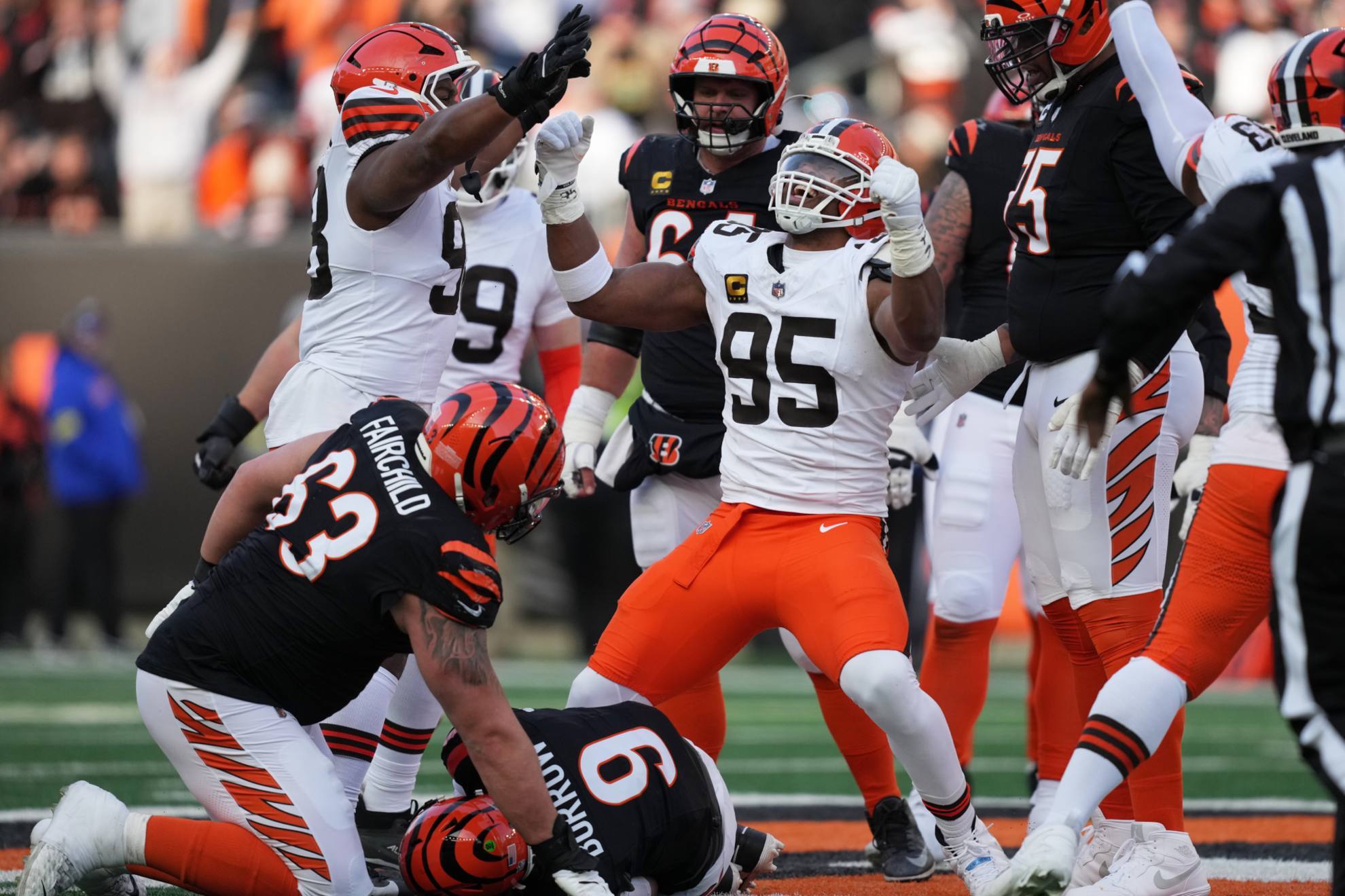 Myles Garrett made NFL history in Week 18, drawing praise from LeBron James after his record-breaking sack.
