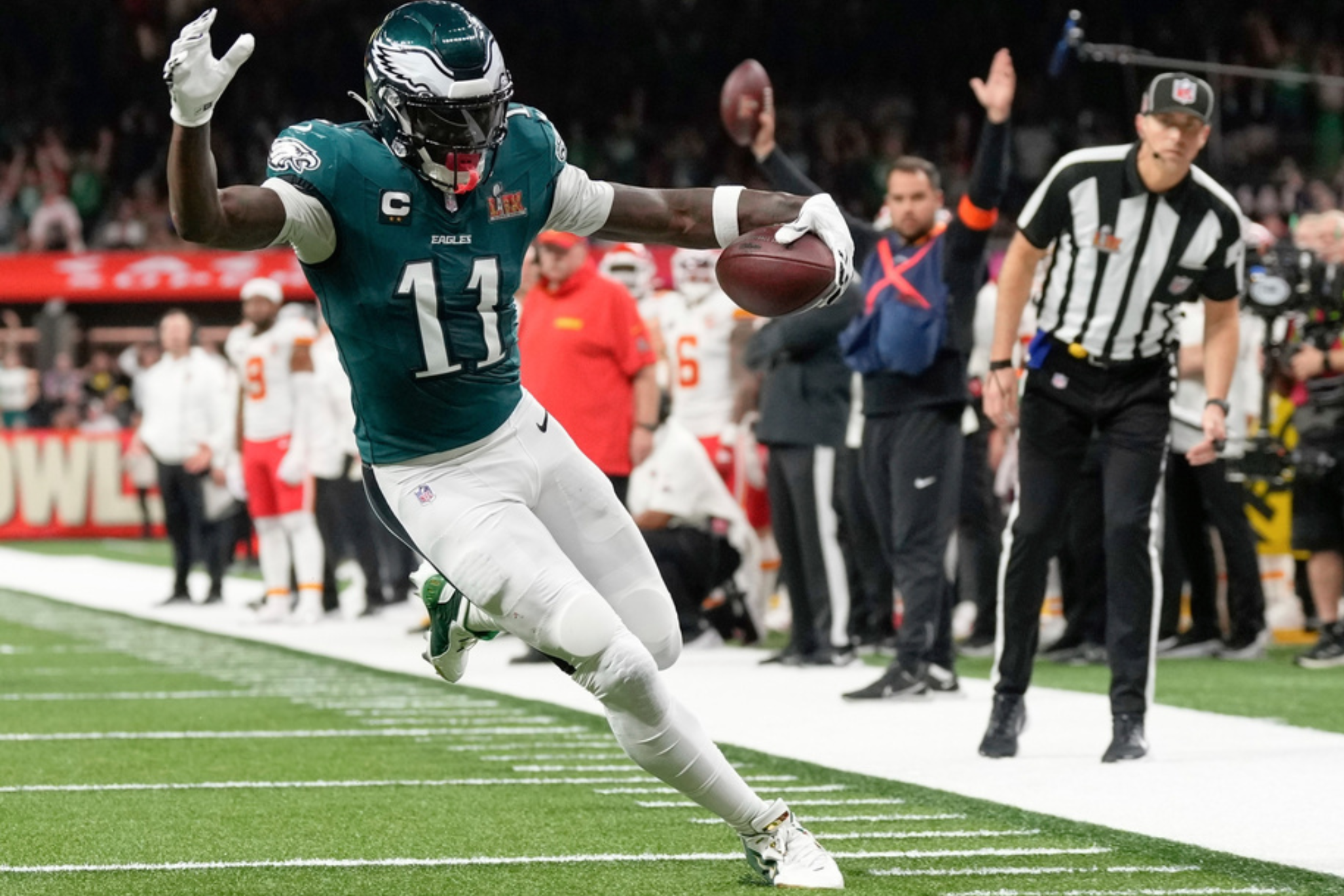 Fan conspiracy theories have surfaced online about the Eagles-49ers game