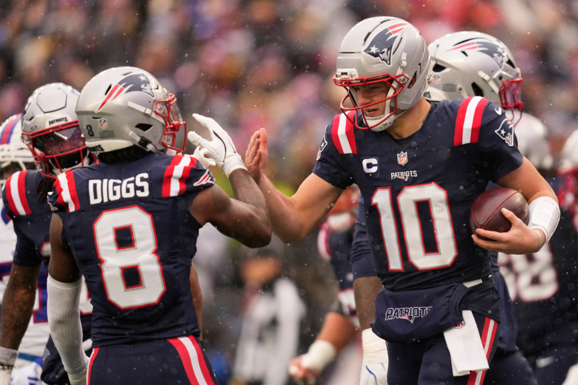 Drake Maye's reaction to Stefon Diggs' departure from the Patriots