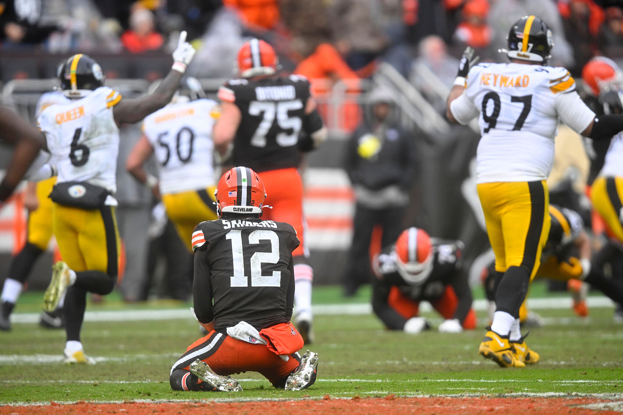 Shedeur in a Browns game.