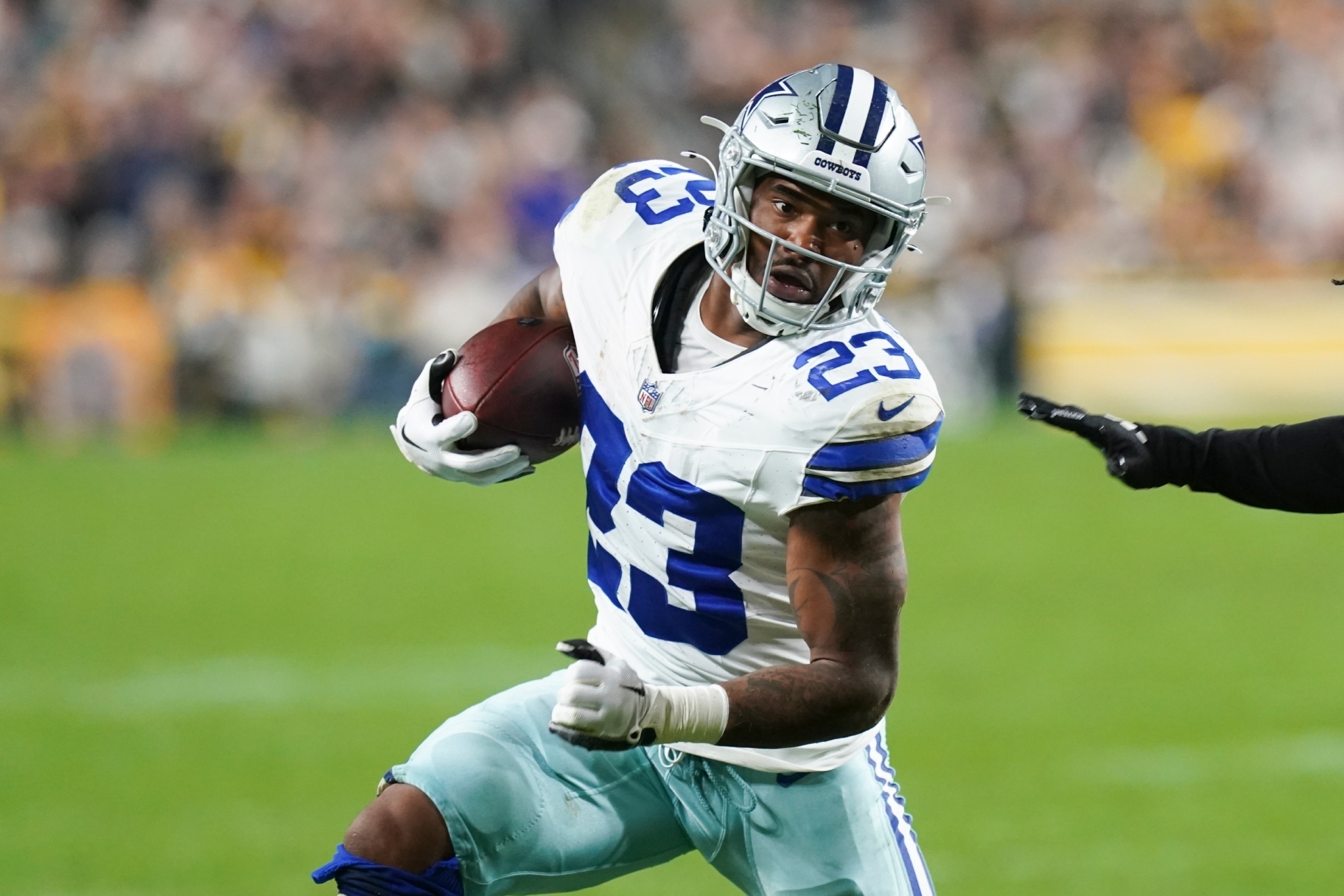 The Dallas Cowboys could bring back Rico Dowdle to replace Javonte Williams