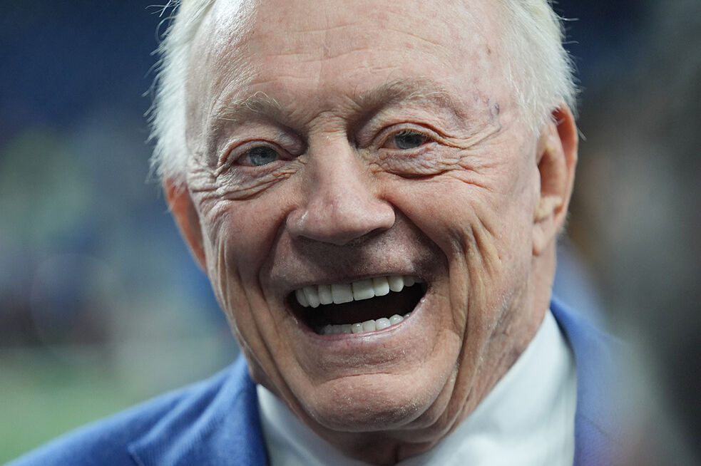 Dallas Cowboys owner Jerry Jones will be smiling his way to the bank following the Javonte Williams contract.