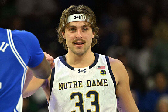 Carson Towt played his final college basketball season at Notre Dame after four seasons with the Northern Arizona Lumberjacks.