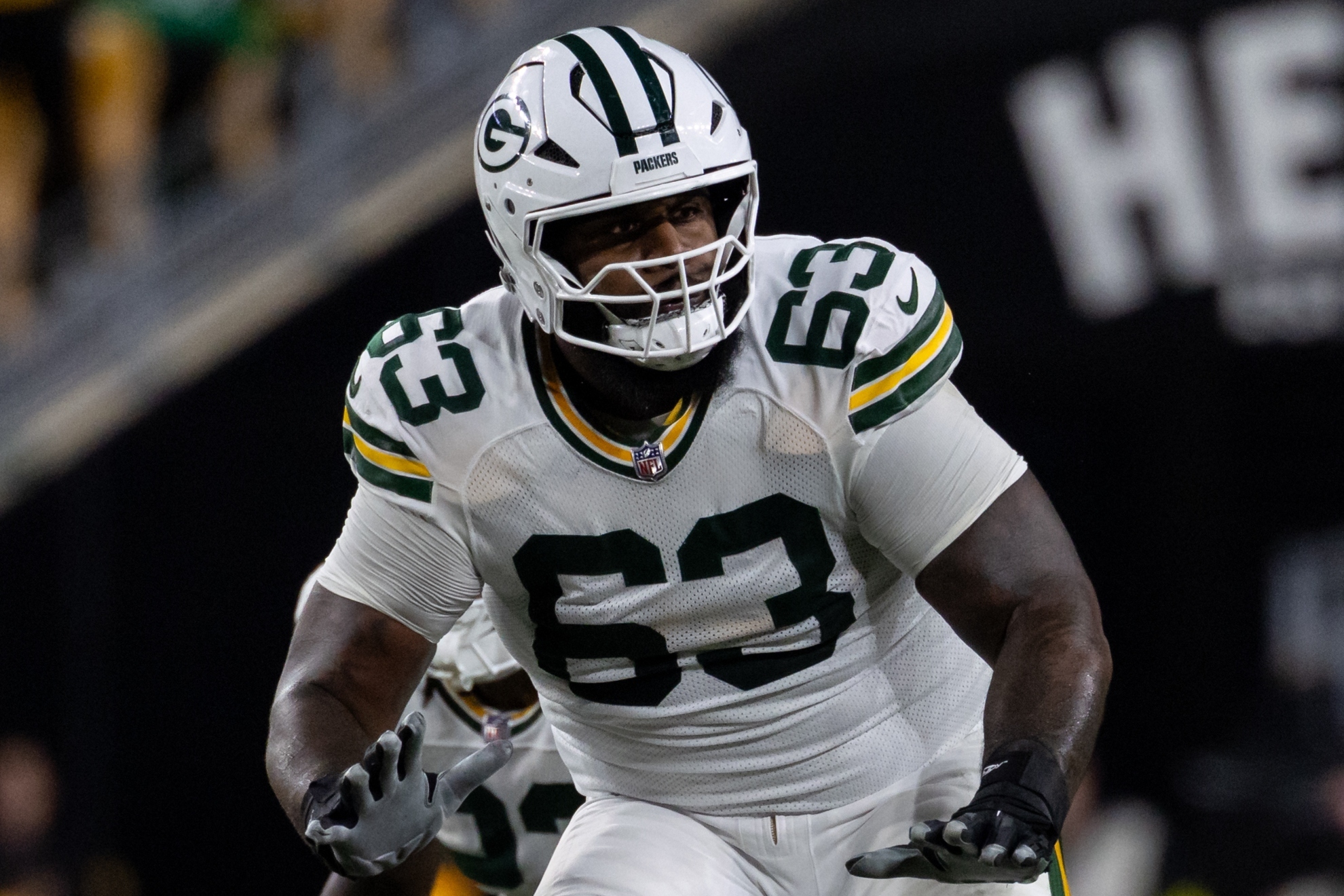 Panthers sign Rasheed Walker as gun charge heads toward dismissal in pivotal offseason
