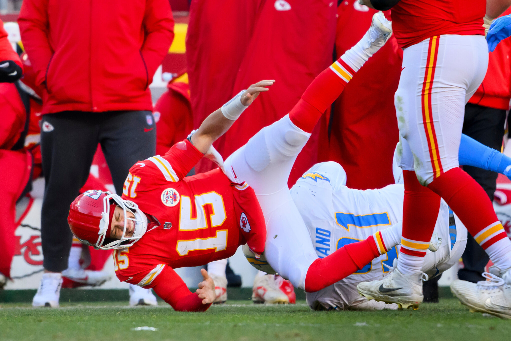 Patrick Mahomes mirrors Tom Brady's career arc as a season ending ...
