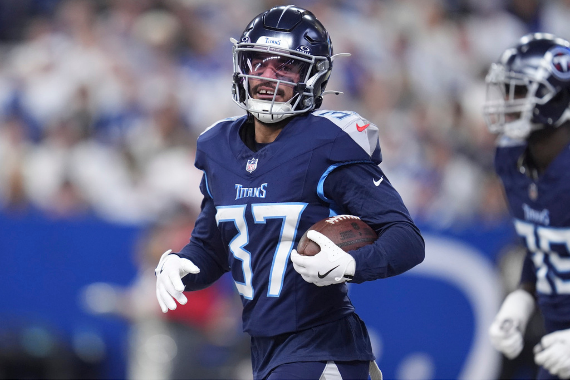 Tennessee Titans safety Amani Hooker