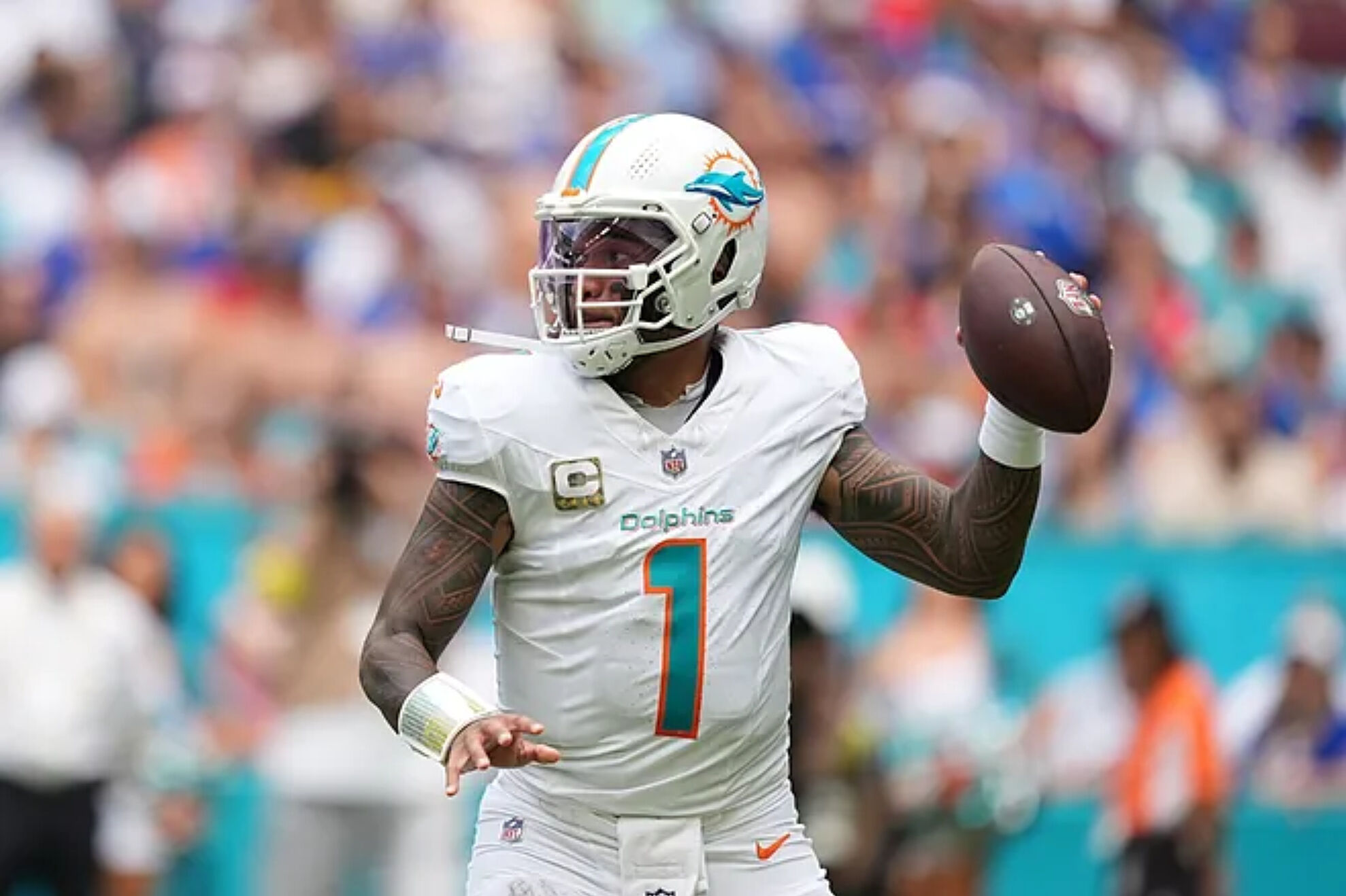 Tua Taigovaloa leads the list of players who could stand out in Week 11./