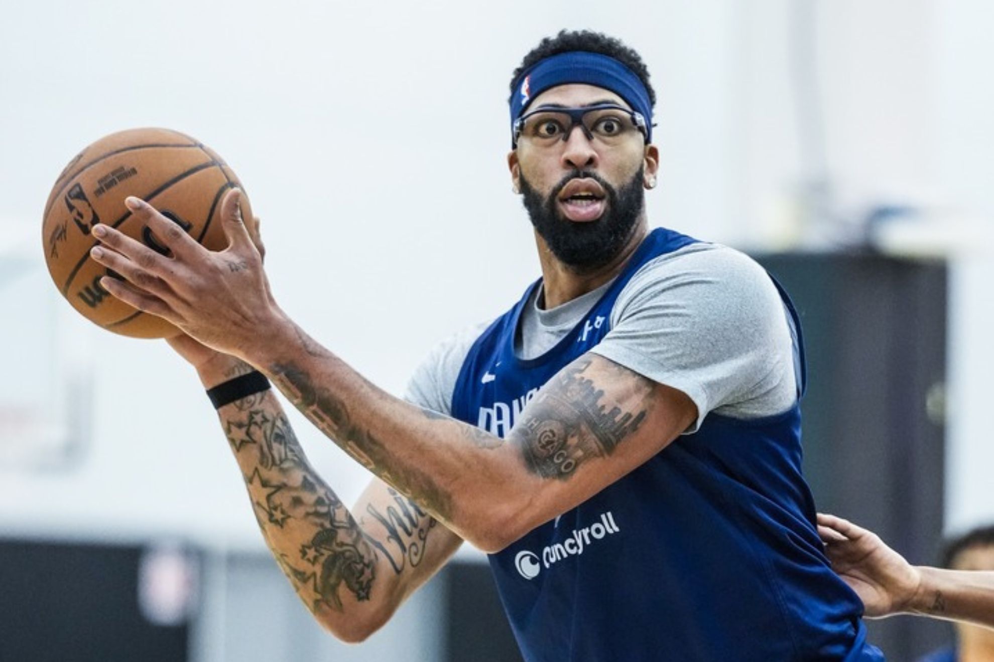 Anthony Davis make the Mavericks better but Dallas cannot rely on the big man health