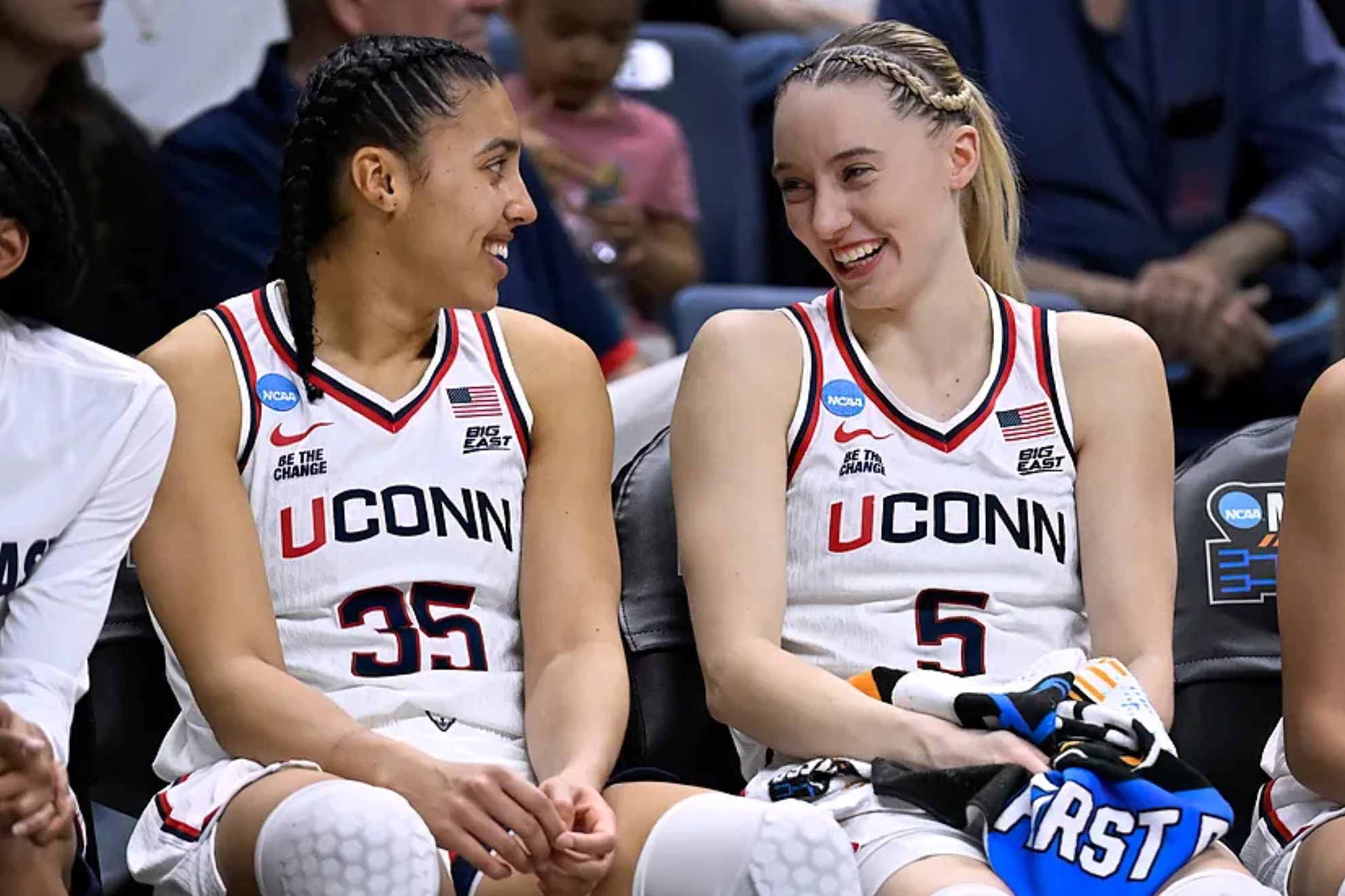 Azzi Fudd reacted to Paige Bueckers' physical transformation | MARCA Azzi Fudd reacted to Paige Bueckers' physical transformation | MARCA