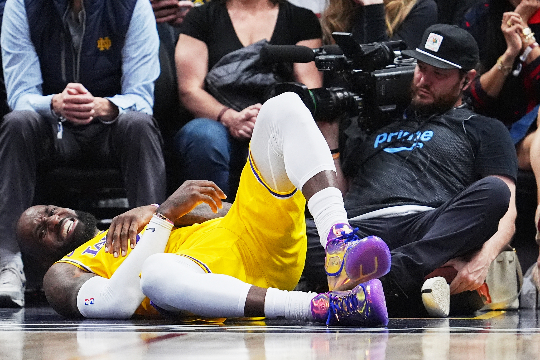 LeBron James will miss the Los Angeles Lakers' clash with the New York Knicks on March 8