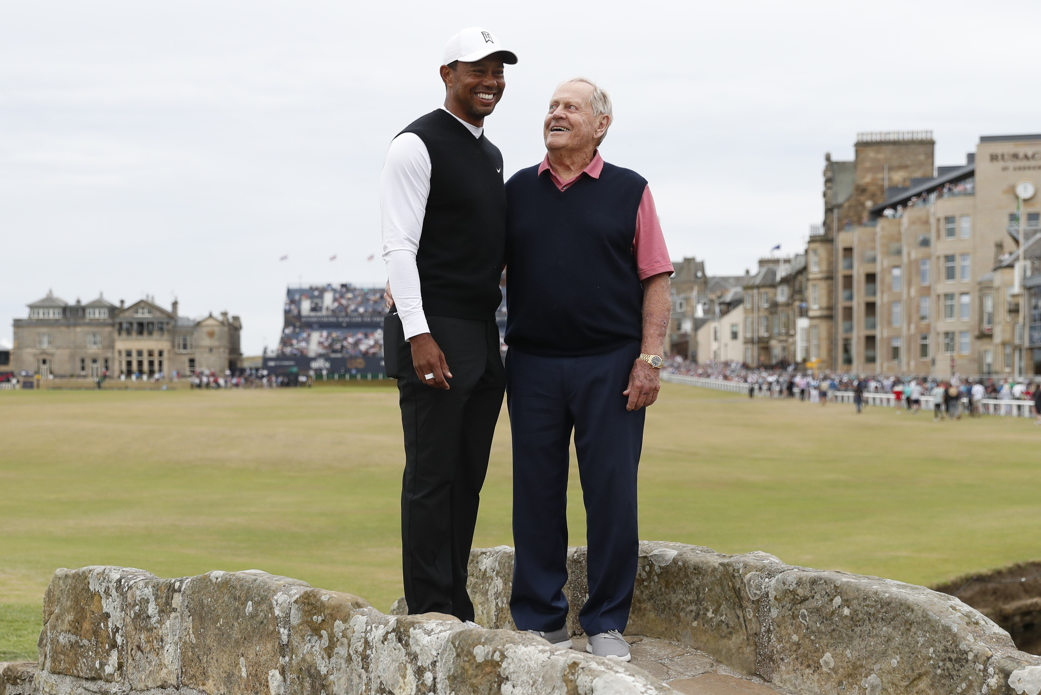 Tiger Woods, left, with Jack Nicklaus, right.