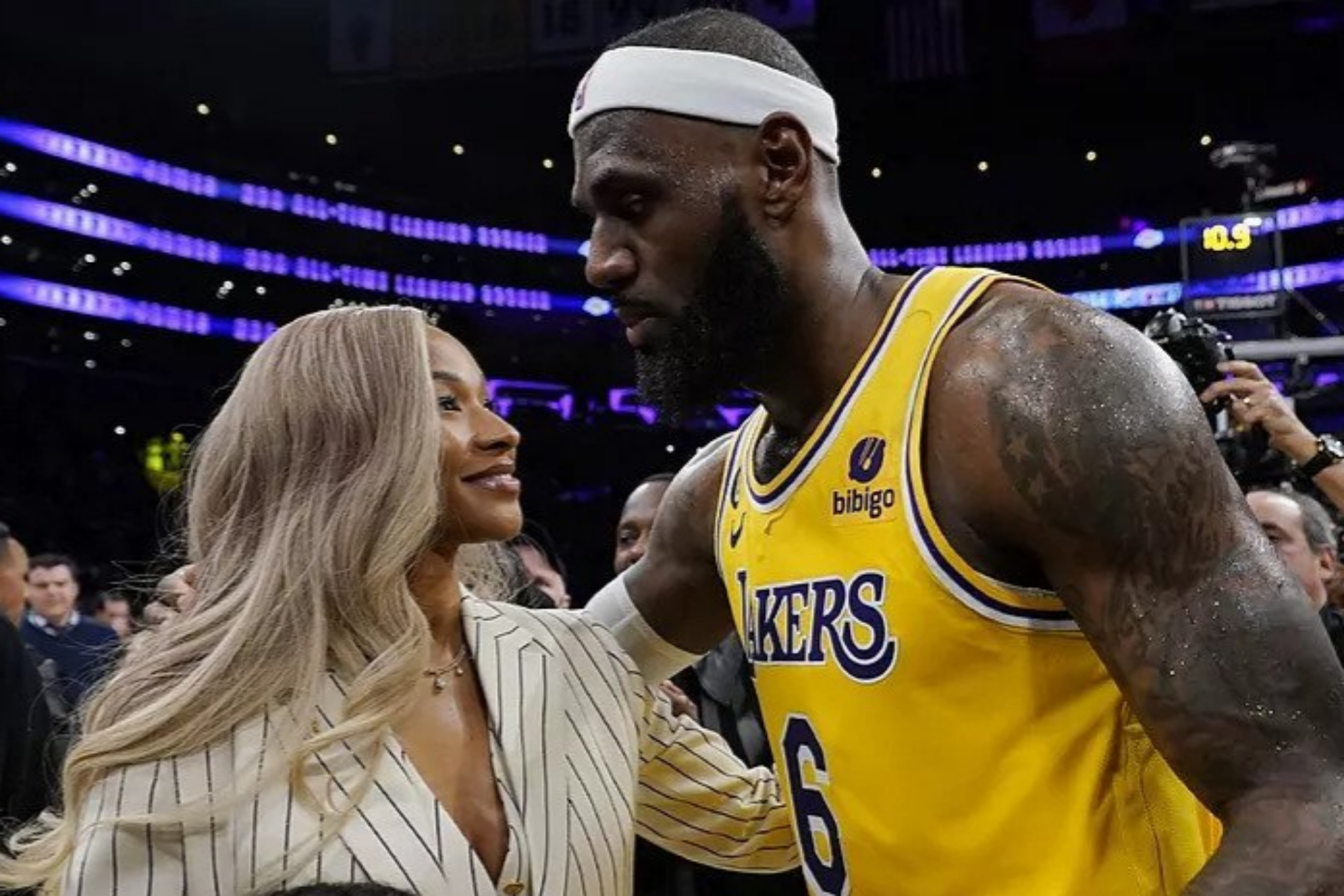 LeBron James shares touching family moment with wife Savannah amid ...