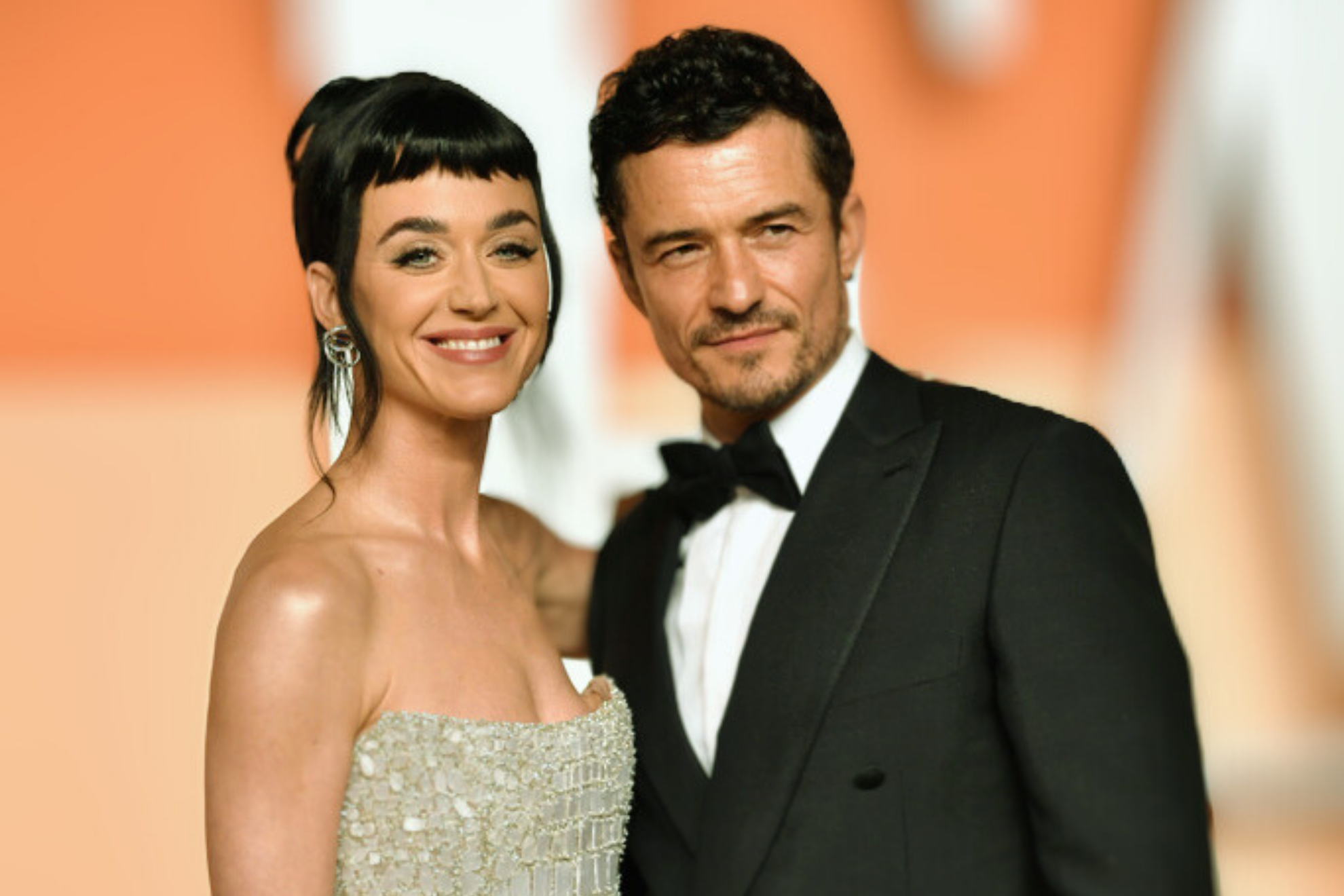 Katy Perry and Orlando Bloom arrive at the Vanity Fair Oscar.