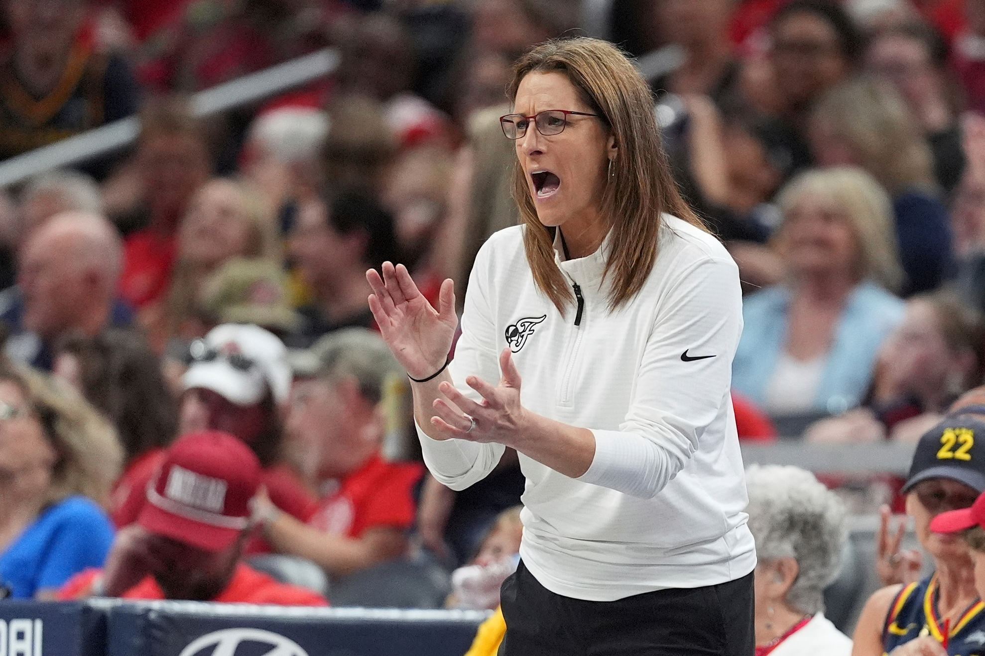 Stephanie White sends a strong message to the Fever's future opponents in WNBA Playoffs