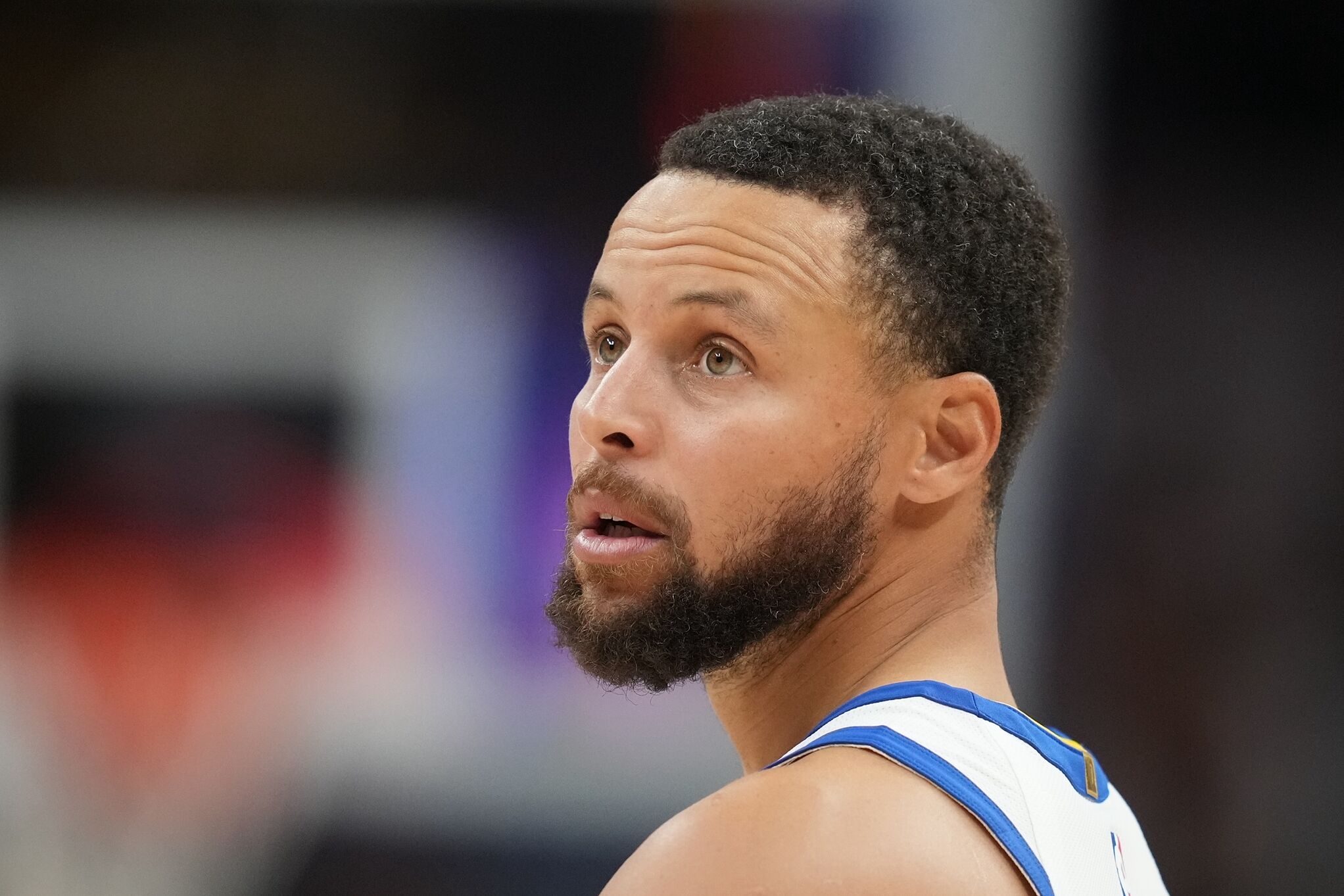Stephen Curry hits an unprecedented milestone in over a thousand career  games but not one to be proud of | MARCA