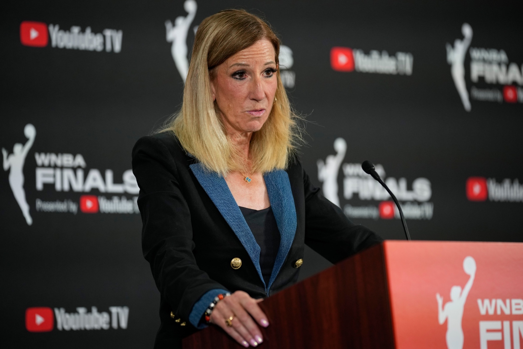 Five teams, dozens of trades, and a wild race for the top WNBA Draft spot.