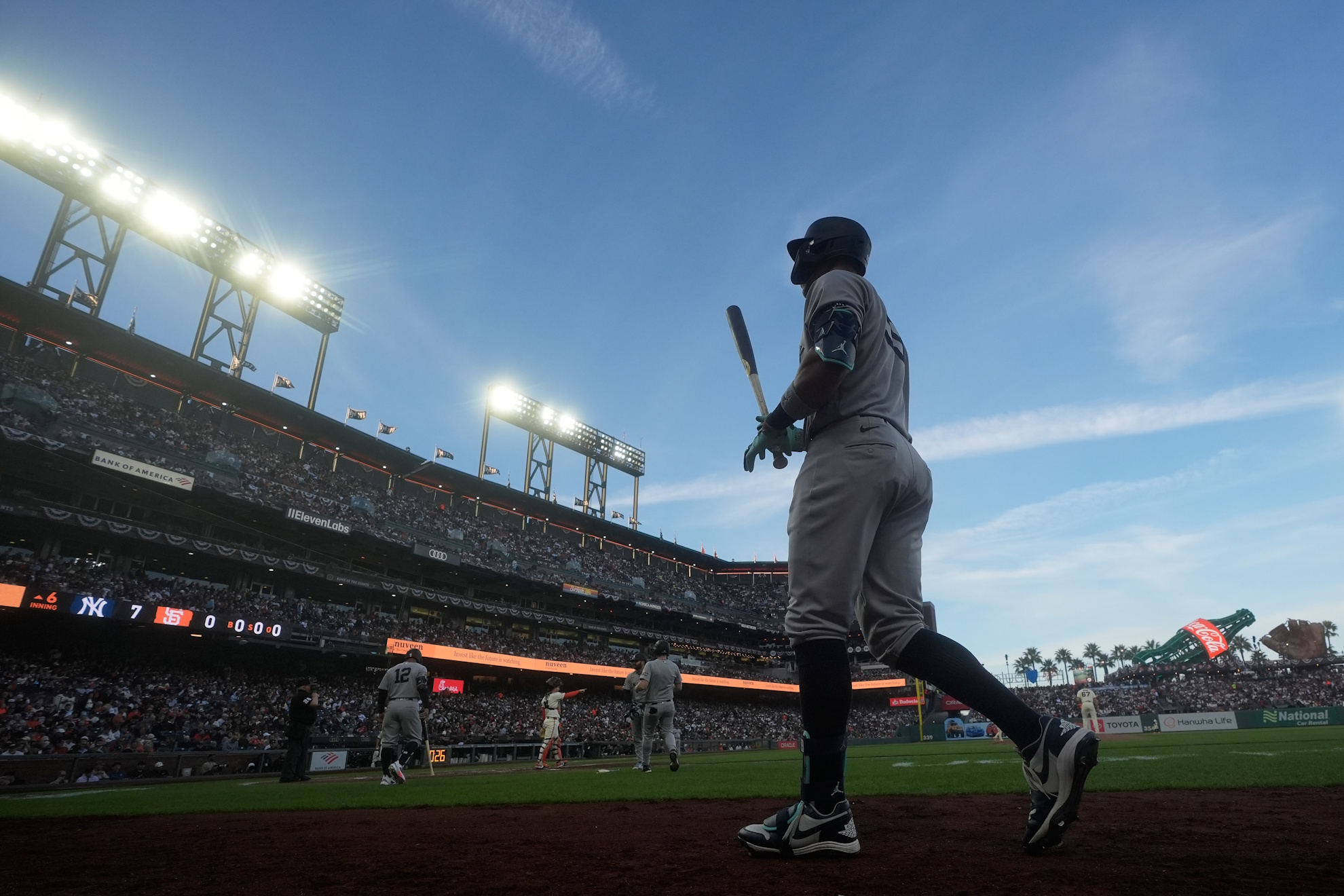 New York Yankees' Aaron Judge walks to the on deck circle.