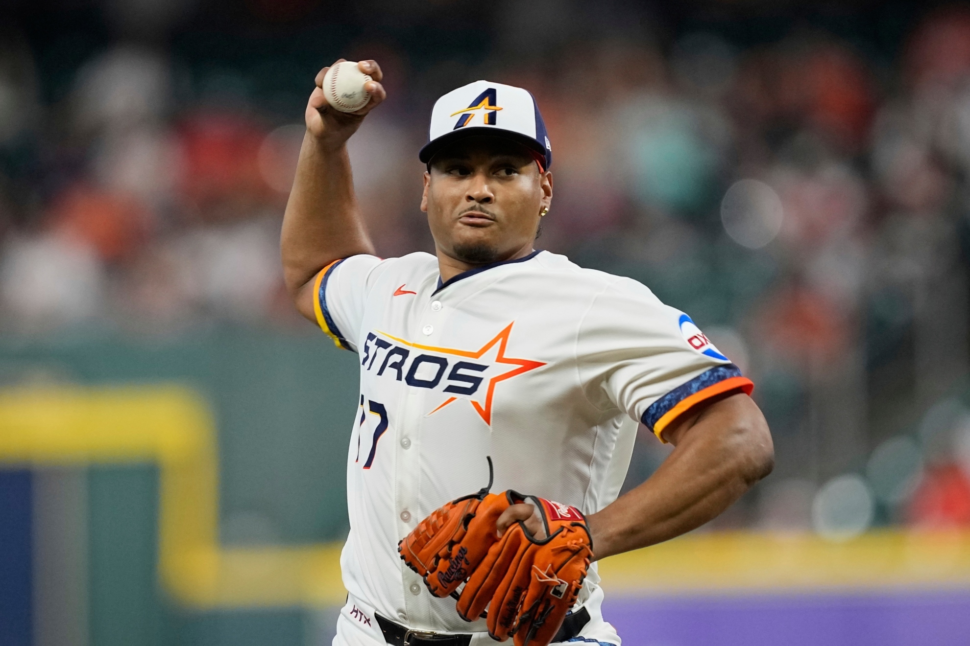 Yankees invest in Luis García comeback story after Astros tenure