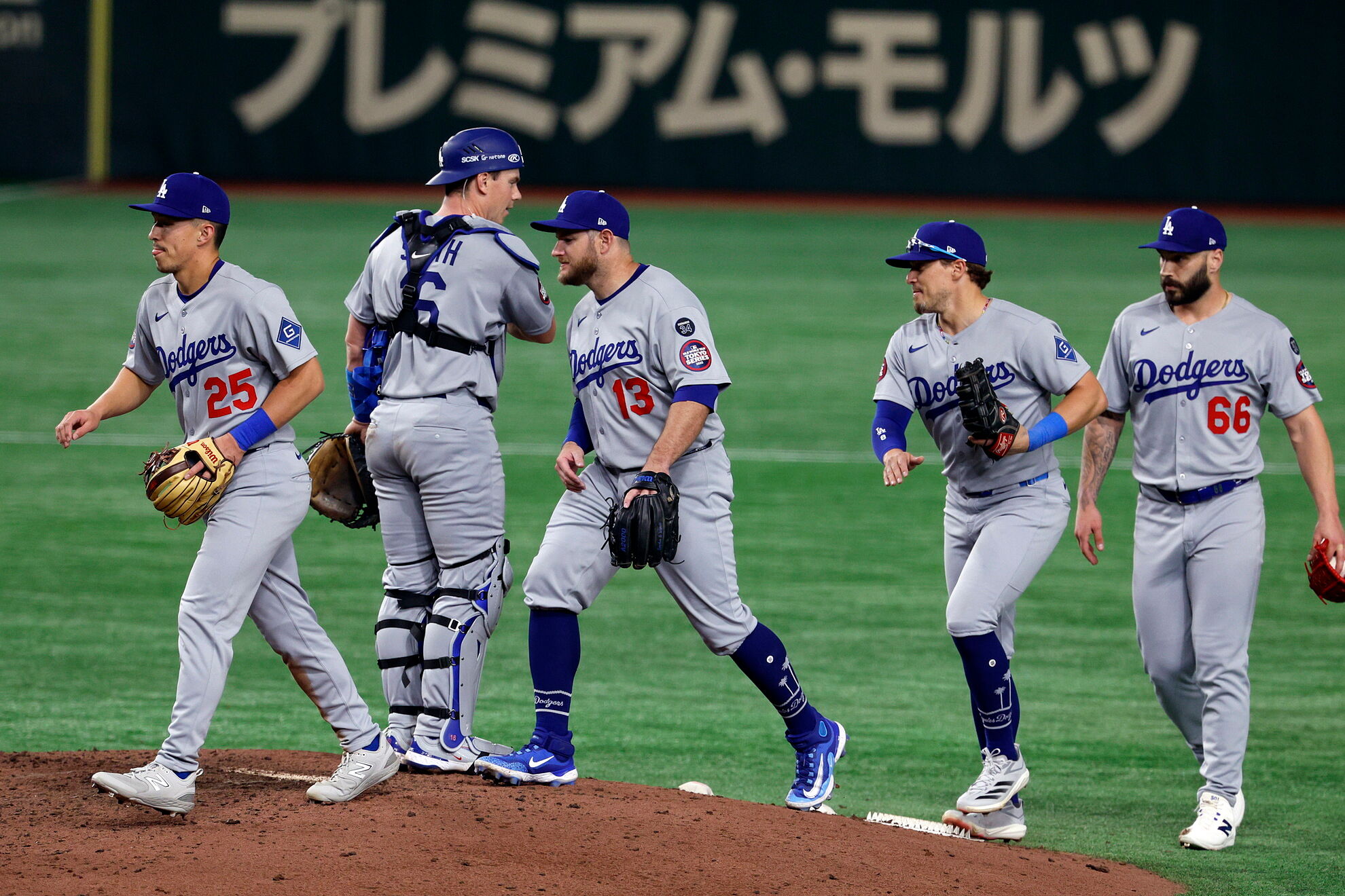 Los Angeles Dodgers players celebrate after winning the opening game of the 2025 MLB regular season opening game at the Tokyo Dome in Tokyo, Japan, 18 March 2025. EFE/EPA/FRANCK ROBICHON