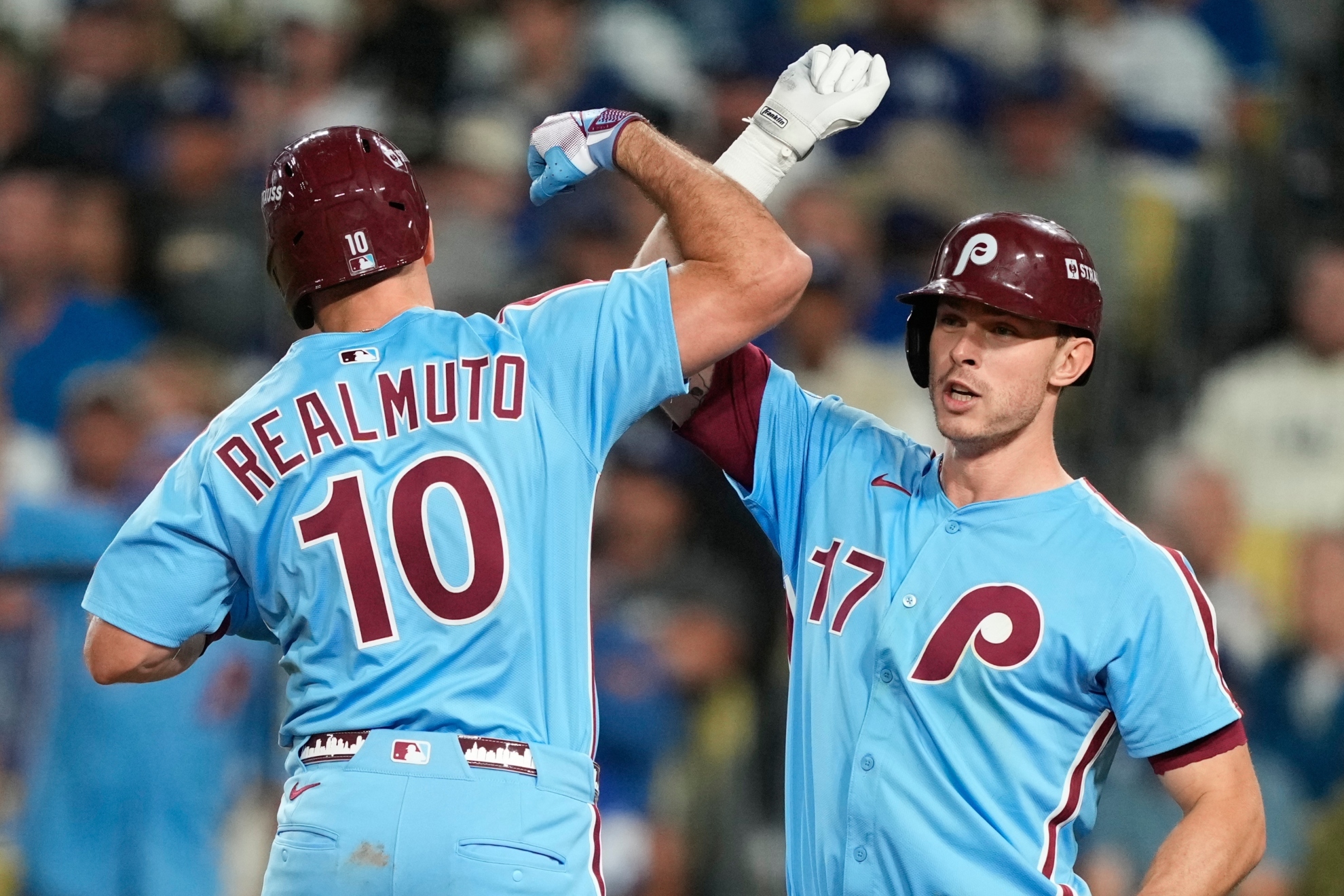 Phillies explode for 8 runs as Schwarber redeems himself and Dodgers melt down