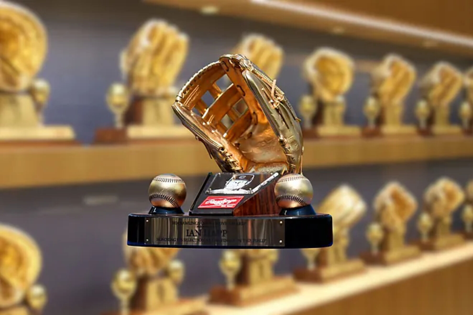 List of winners of the Golden Glove 2025/