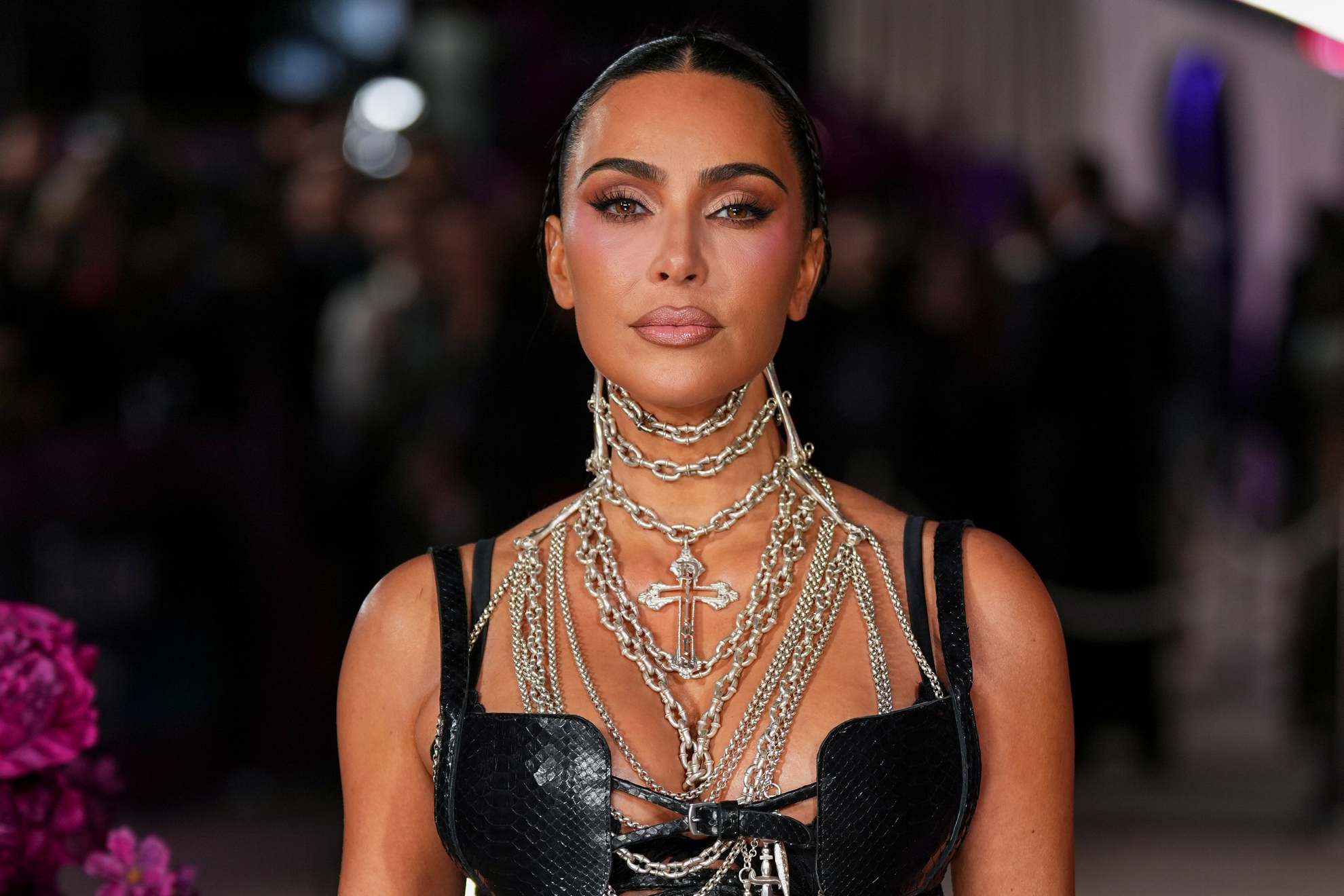Kim Kardashian hasn't forgotten what she felt Howard Stern said about the Paris robbery in 2016
